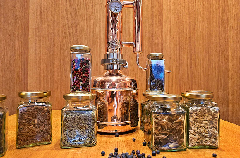 Gin Tasting Ehingen mit Brennkurs